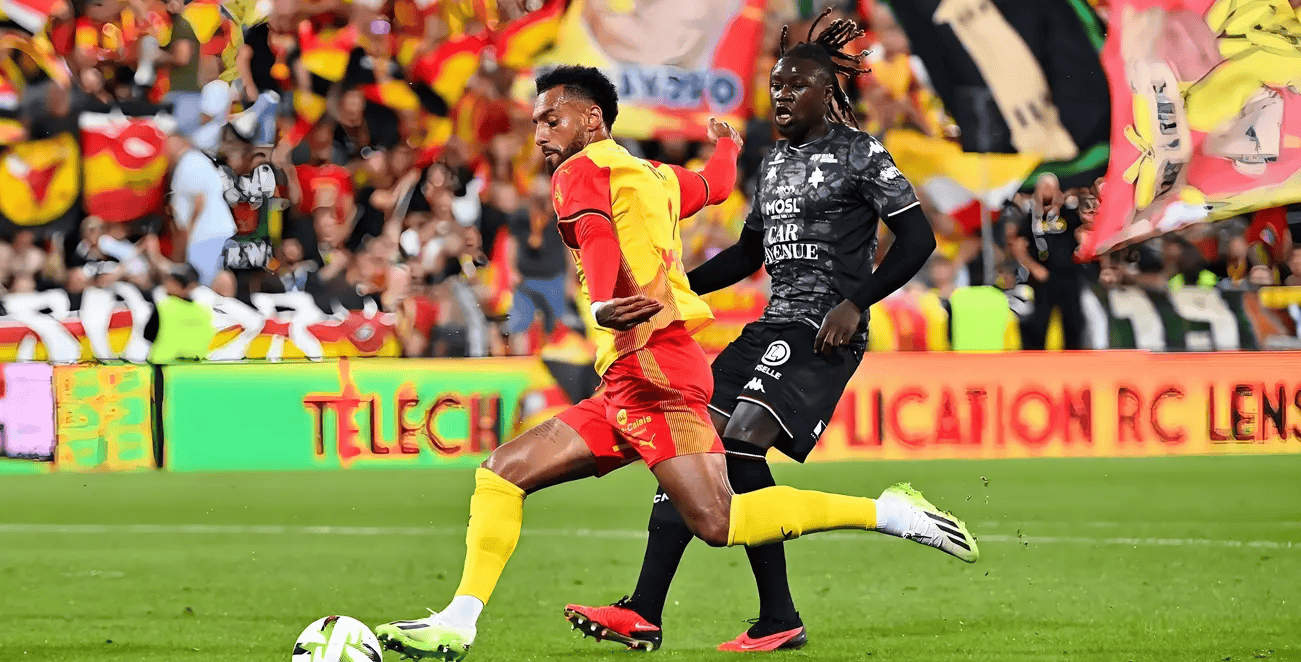 法甲周五012前瞻：朗斯主场冲欧冠，昂热客场破魔咒难寻生机